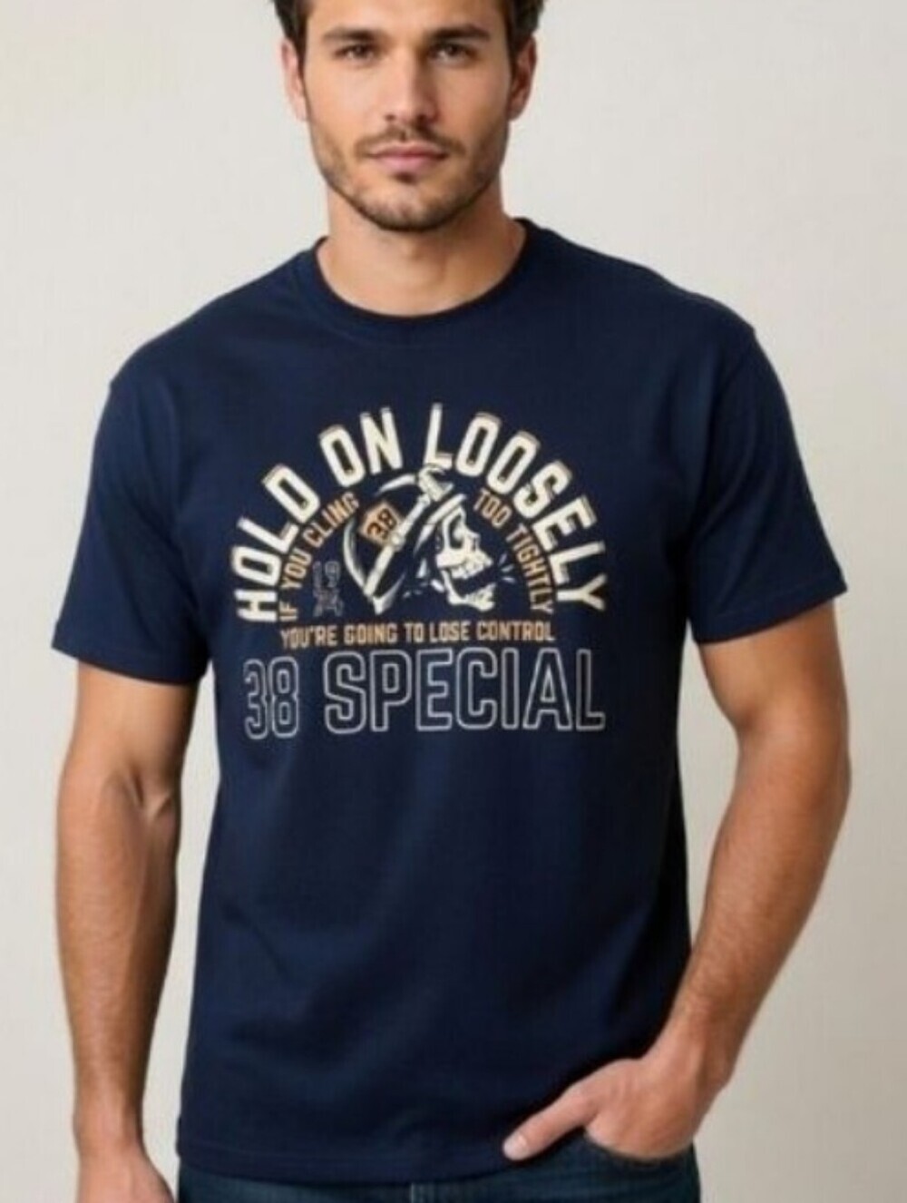 Gildan Men's Navy Graphic T-shirt Concert Tee 38 Special Hold On Loosely Size XL